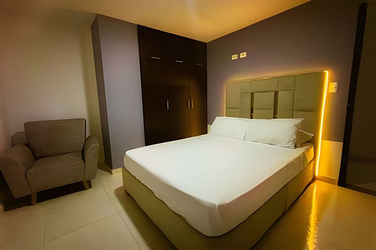 Amplio Y Moderno Apartasuite En El Centro